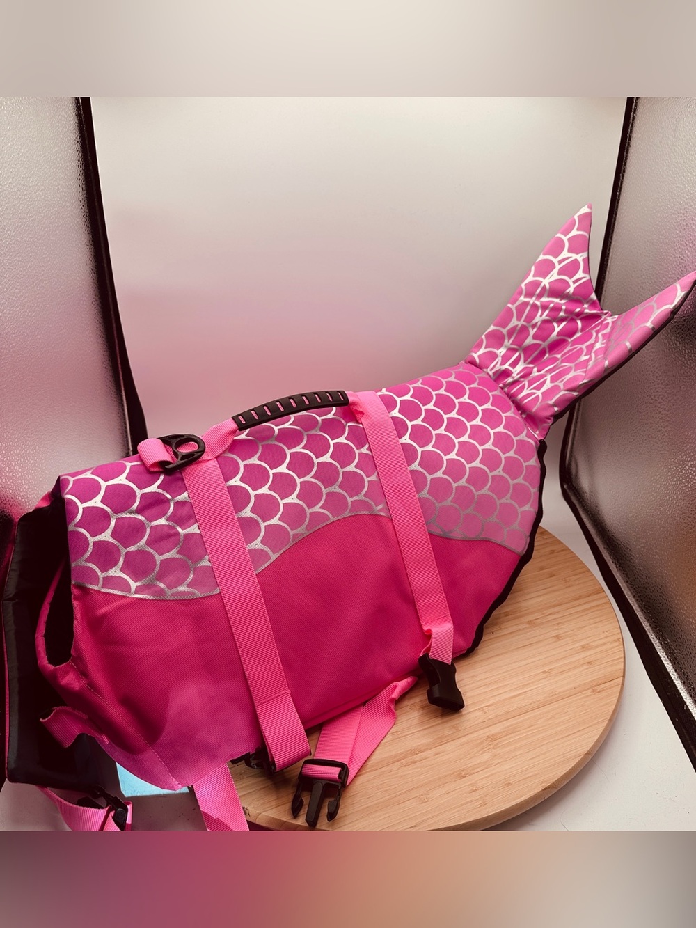 NWT - XL dog life jacket with mermaid tail.